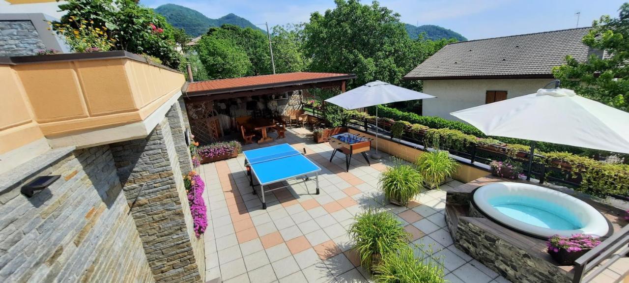 La Terrazza Casa Vacanza Carenno Luaran gambar