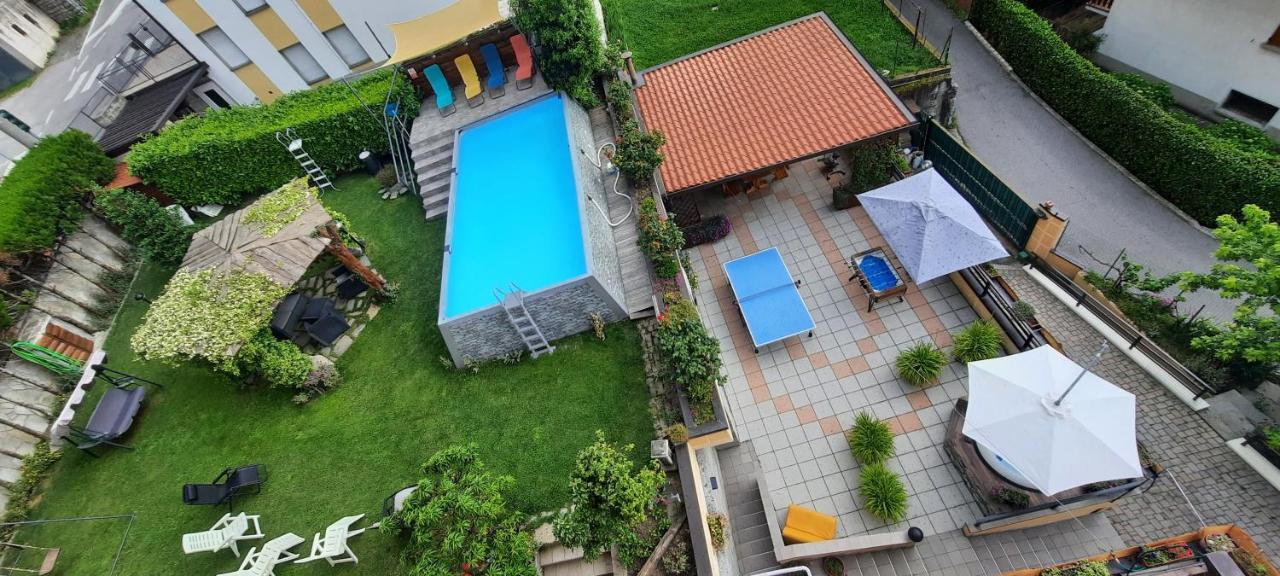 La Terrazza Casa Vacanza Carenno Luaran gambar