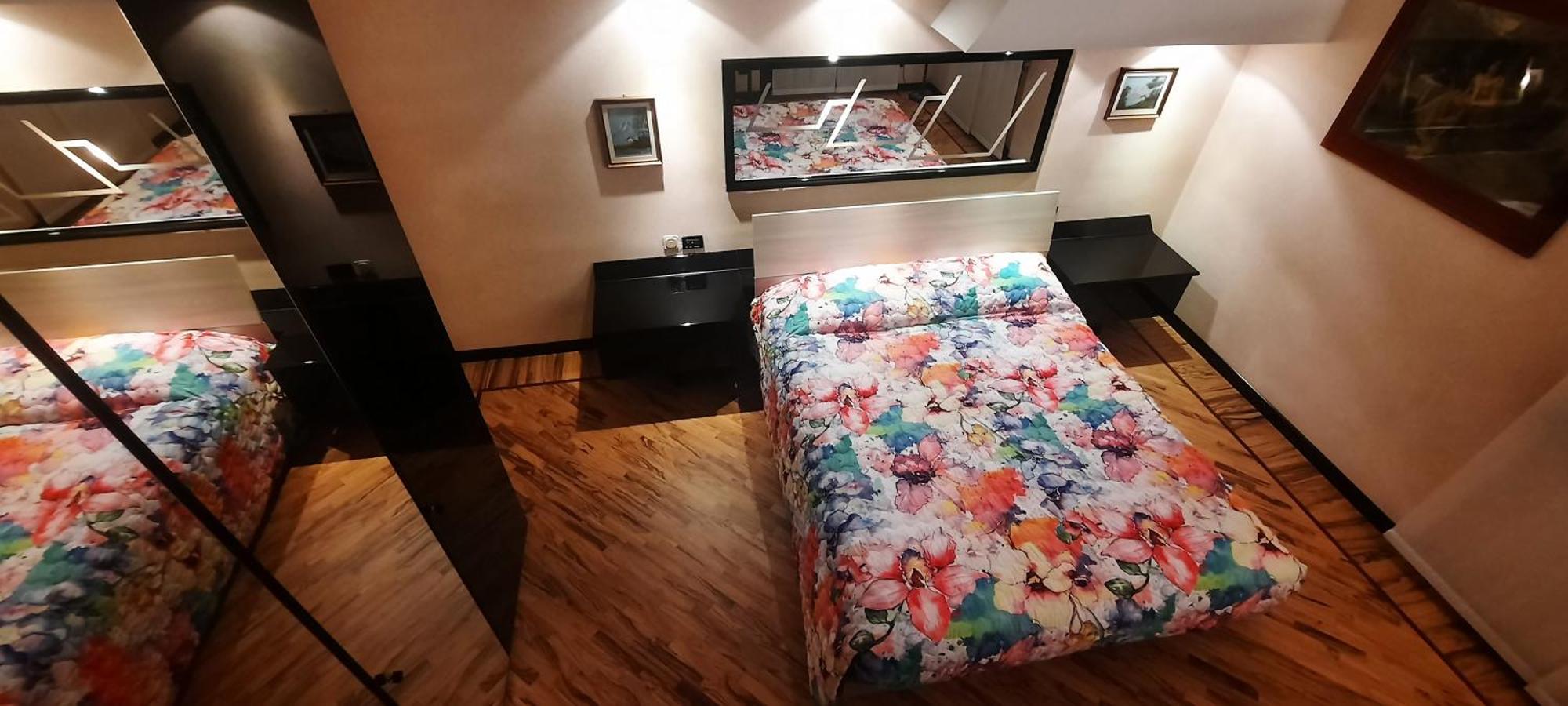 La Terrazza Casa Vacanza Carenno Luaran gambar